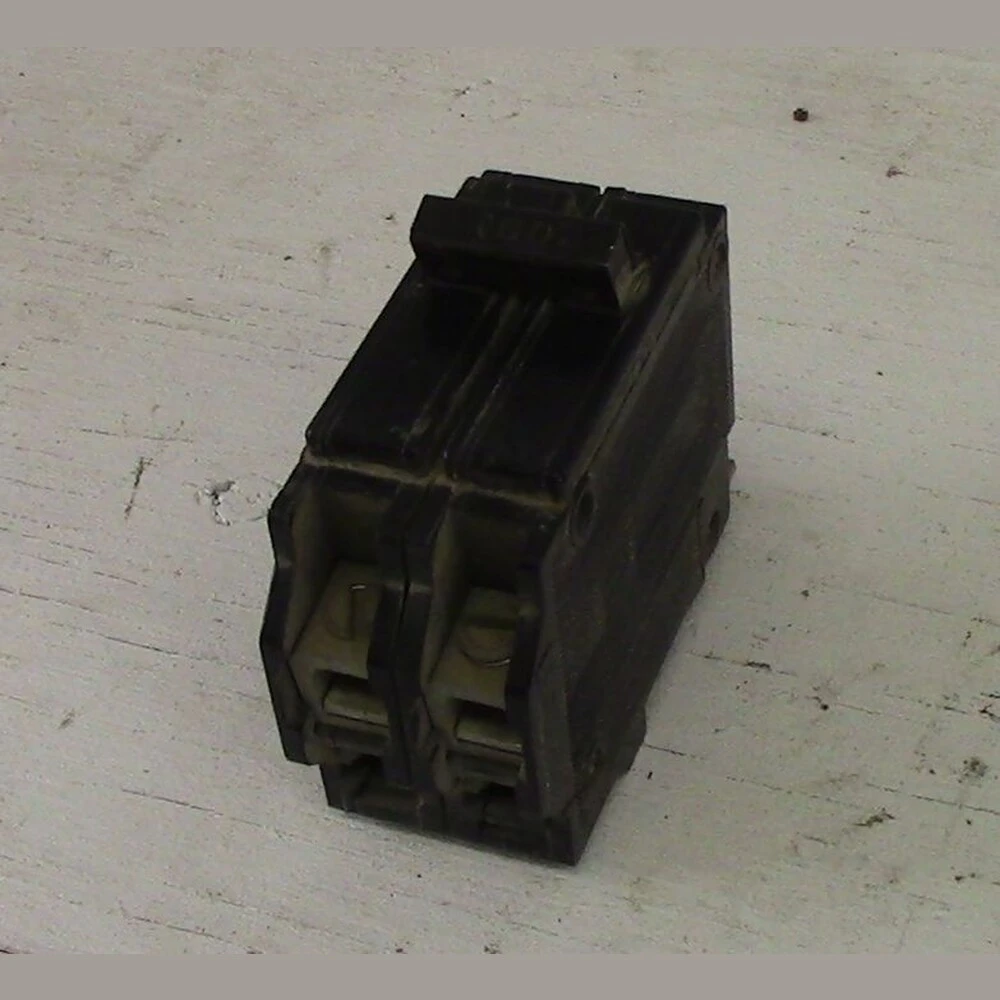 CEB, Commander 2 Pole 100 Amp Bolt-on Breaker