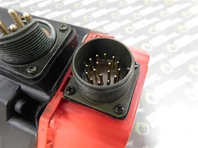 Fanuc A06B-502-B002 Servo Motor Damaged Connector Threads 2000rpm 23nM 20A Used