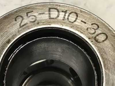 USED VICKERS 25-D10-30