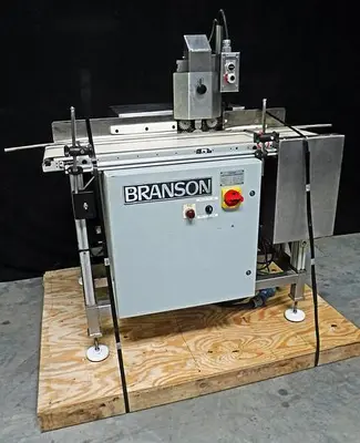 USED BRANSON ULTRASONICS CORPORATION PLASTIC WELDER, MODEL PPP-2