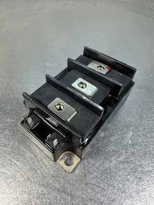 TOSHIBA MG100Q2YS1 TRANSISTOR/POWER MODULE IGBT -EACH- (BIN-1.5.1)