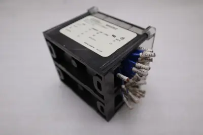 FERRAZ SHAWMUT 66592 600V DISTRIBUTION BLOCK STK H1735