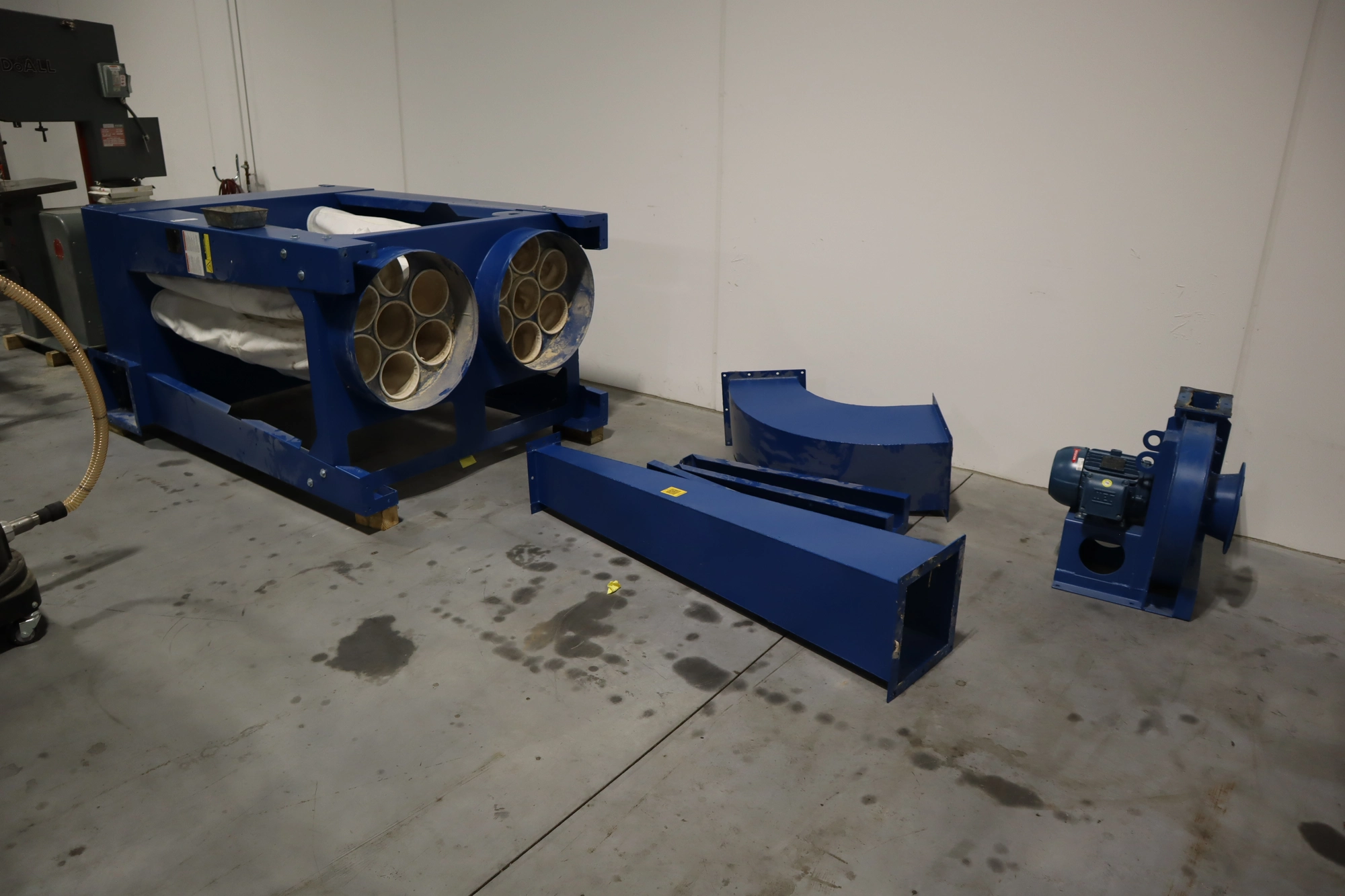 Used DONALDSON / TORIT 260IRD5R BAGHOUSE DUST COLLECTOR Dust Collectors Minnesota US | Machinesused.com #1294022