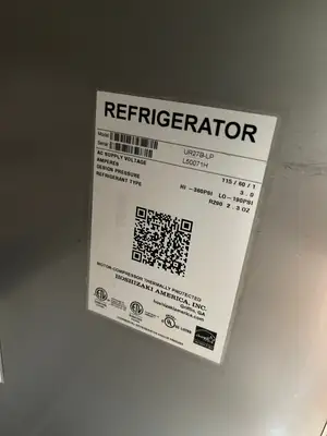 Used Hoshizaki Used 27" Hoshizaki UR27B-LP Stainless Undercounter Refrigerator - TH1 Undercounter Refrigerators Illinois US | Falcon Restaurant Supply #1374621
