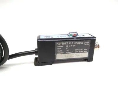 USED KEYENCE FIBER AMPLIFIER, CABLE TYPE, PNP 250 MICROSECONDS
