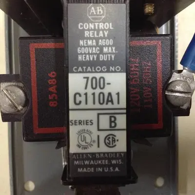 USED ALLEN BRADLEY 700-C111A1 SER B