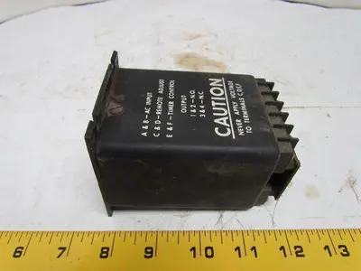 Industrial Solid State Control 1013-1F2B Type 2 .06-5 Range 115V Timer Off delay