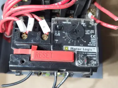 USED SQUARE D 8536SCO3H308S