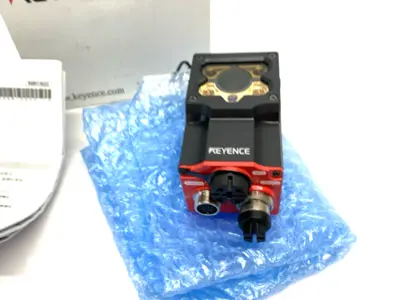 New | in-Stock KEYENCE Automatic Focus 1D/2D Code Reader, Wide-Field Type, 1280 × 1024 Barcode Scanners Michigan US | Maverick Industrial Sales #1397433