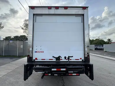 Used 2018 ISUZU NPR XD Reefer Trucks Florida US | Truck and Van Outlet #1509182