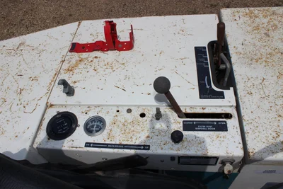 USED 1998 TENNANT 220
