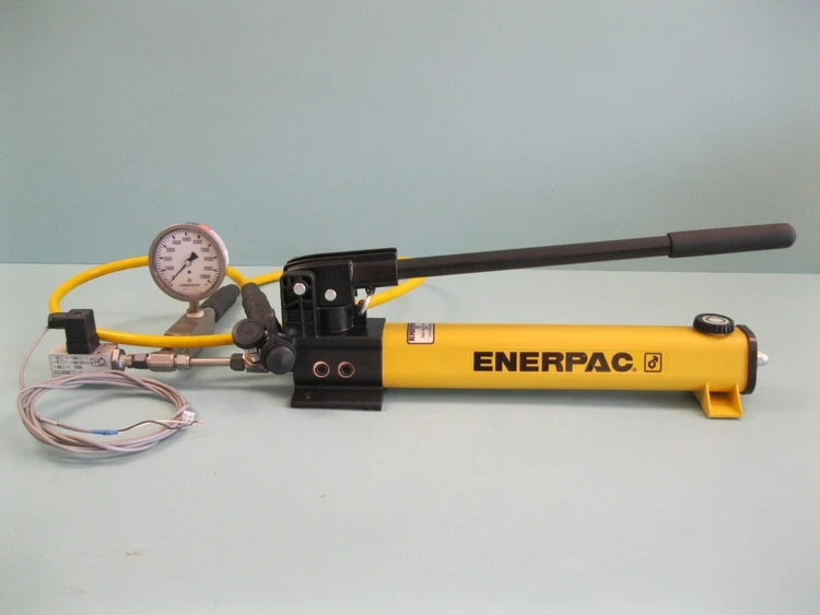 Used Enerpac P392 Hydraulic Pumps New Hampshire US | Bitter End Trading #1125039