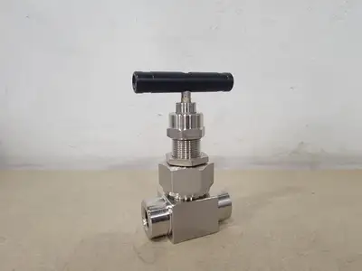 NEW SWAGELOK SS-6NBF4