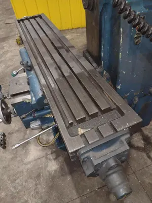 CINCINNATI HORIZONTAL MILL WITH BRIDGEPORT HEAD USED