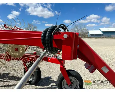 Used FARM KING ERS18 - 18 WHEEL Hay Rakes Iowa US | Keast Enterprises #1360462