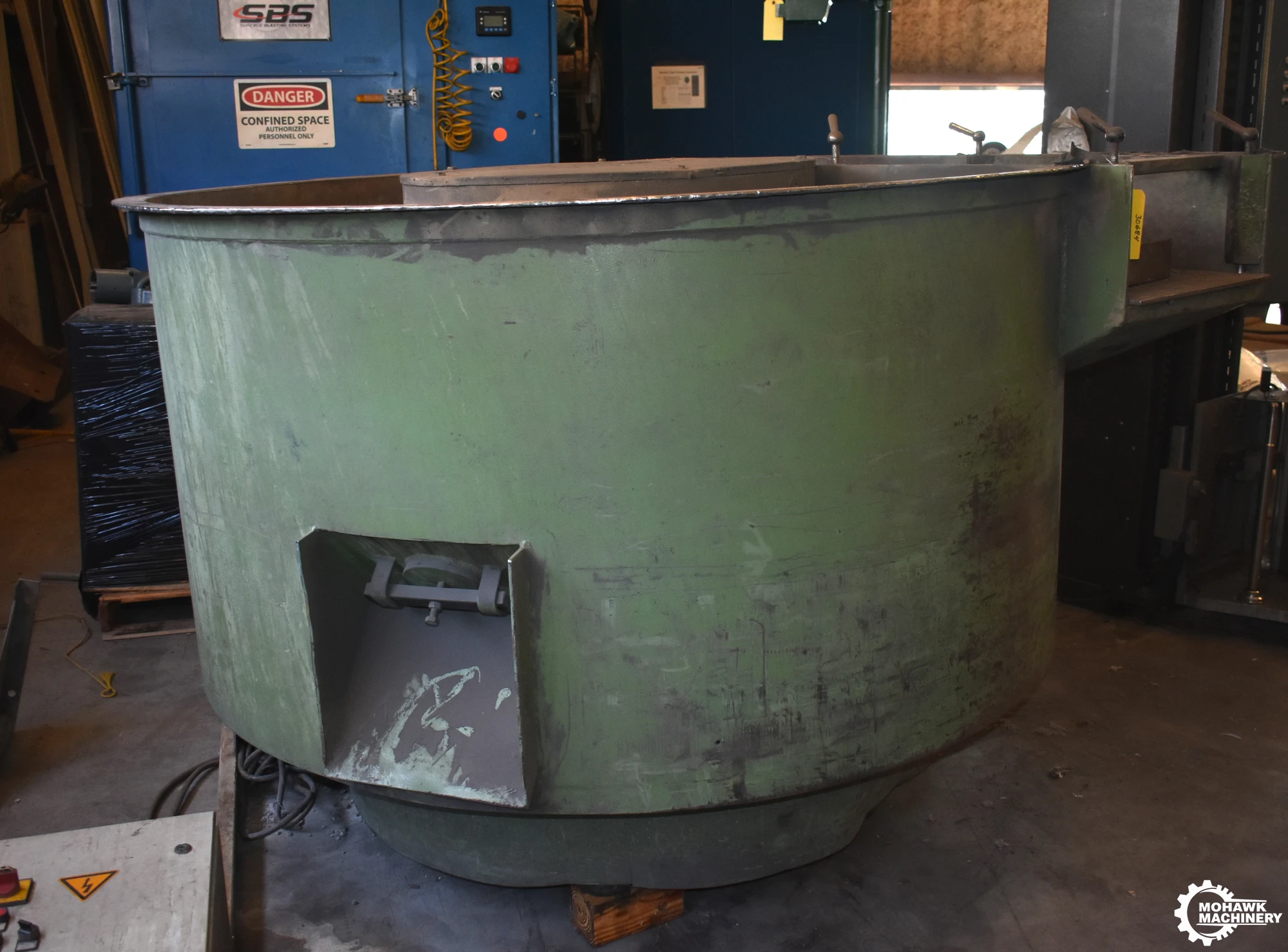 15 CU FT (450 LTR) ROSLER "RT850 EURO" VIBRATORY ROTARY DRYER DEBURRING MACHINE