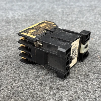 Used Allen-Bradley 100-A09N03 PLC Contactors California US | Davliegogo LLC #1708436