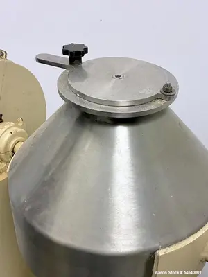 Used APEX _UNKNOWN_ Double Cone - V Mixers Illinois US | Aaron Equipment #1278714
