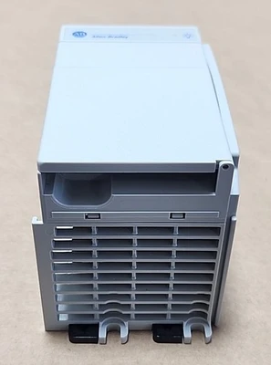 NEW Allen-Bradley 1769-PA2