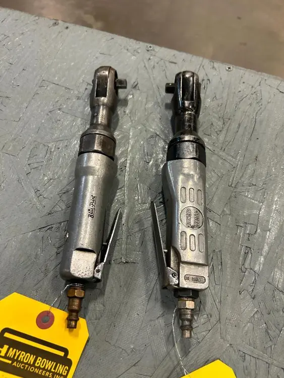 Used _UNKNOWN_ _UNKNOWN_ Air Tools, DC Electrical Tools & Accessories Virginia US | Myron Bowling Auctioneers Inc #1553470