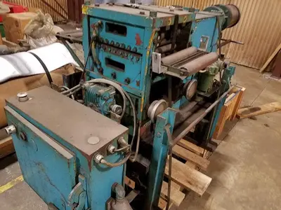 12" WIDE X 1-1/2" DIA. HERR-VOSS LEVELER (USED)