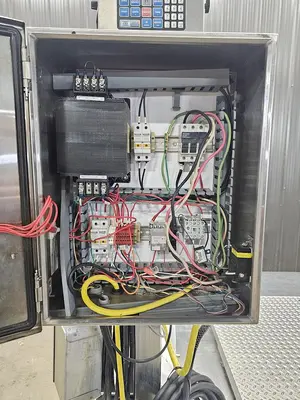 USED SUNDYNE CORPORATION MR-135