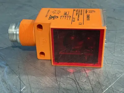 Used IFM ELECTRIC OM0010 Photoelectric Sensors Ohio US | HGR 24 #1326100