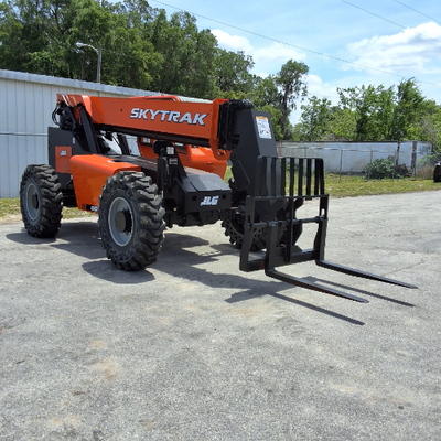 USED 2017 Skytrak 6042