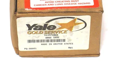 NEW YALE 513571803 BRAKE SHOE SET