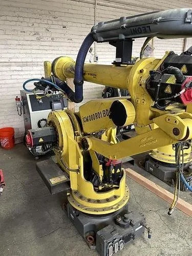 USED 2013 FANUC M-900IA/260L