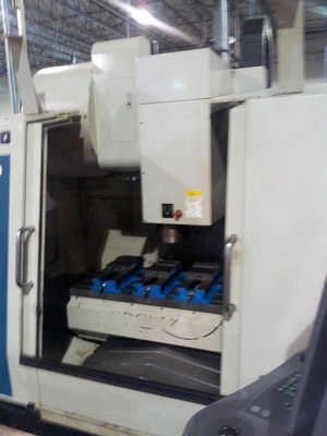 USED 2004 HURCO VMX30