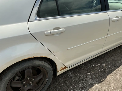 USED 2011 CHEVROLET MALIBU