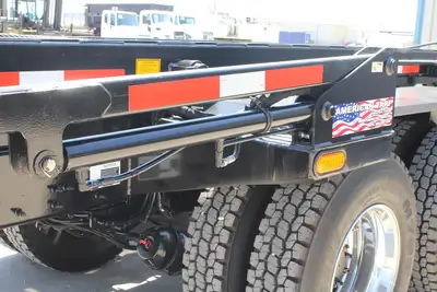 New | in-Stock 2025 MACK GRANITE 64BR Rolloff Trucks Texas US | Roll Off Truck World #1491900