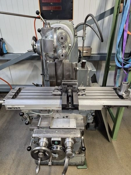SCHAUBLIN Universal Mill, in very good used condition
