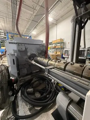 USED 2012 HUAHONG HR320PE