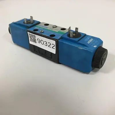 USED VICKERS DG4V3S82CVMUH560