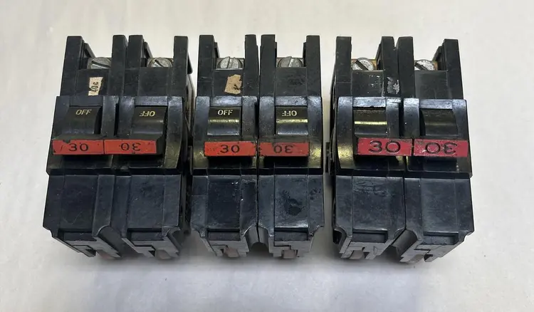 Used FEDERAL PACIFIC NA230 Miscellaneous Equipment (Electrical & Power) | Surplus Asset Holdings #1192935