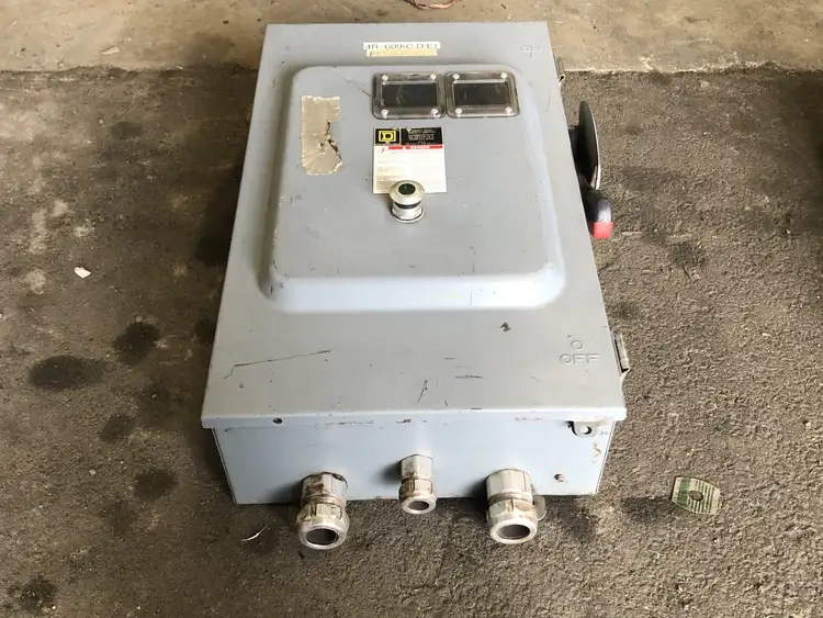 Used SQUARE D CHU364AWK Switchgears British Columbia CA | Lenmark #239658