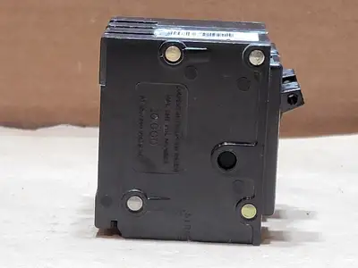 Used EATON BR215 Switchgears British Columbia CA | Lenmark #835666