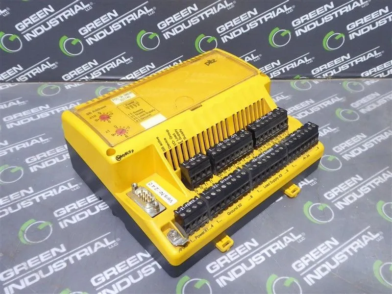 Pilz PSS SB DI8O8 SafetyBUS p Digital I/O Module Used