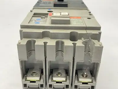 USED MERLIN GERIN CIRCUIT BREAKER 100A W/ VIGI NS 100/160 ADD-ON