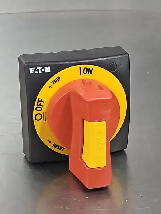 Used EATON MOELLER PKZO-XRH Circuit Breaker Parts South Carolina US | Palmetto Automation #1542037