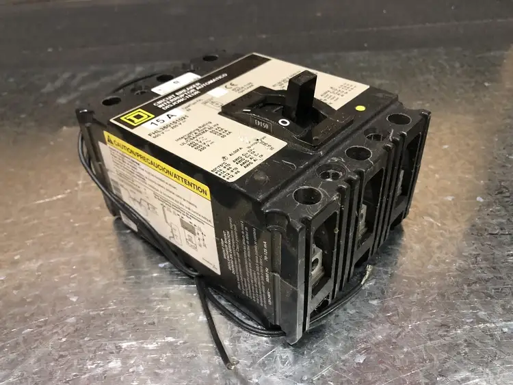 Used SQUARE D FHL360151021 Switchgears British Columbia CA | Lenmark #241039