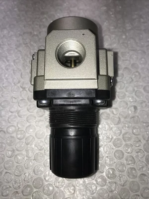 NEW SMC AR40-04