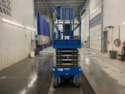 Used 2014 GENIE GS-3232 ELECTRIC SCISSOR LIFT Scissor Lifters Alberta CA | Adcock Equipment #1418026