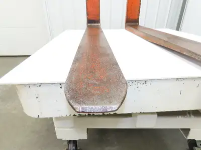 Used CASCADE _UNKNOWN_ Forklift Attachments Indiana US | Arrow Industrial #1366961