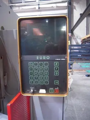 USED BEYELER 65 TON X 2500 MM CNC