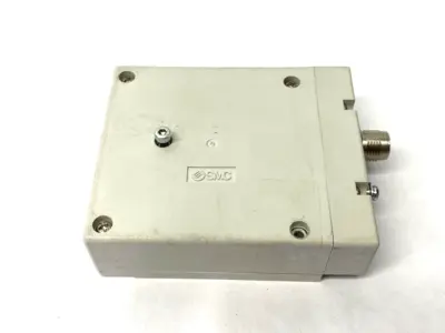 Used SMC IO-LINK COMMUNICATION MODULE, SERIAL INTERFACE Input / Output Modules Michigan US | Maverick Industrial Sales #1089413