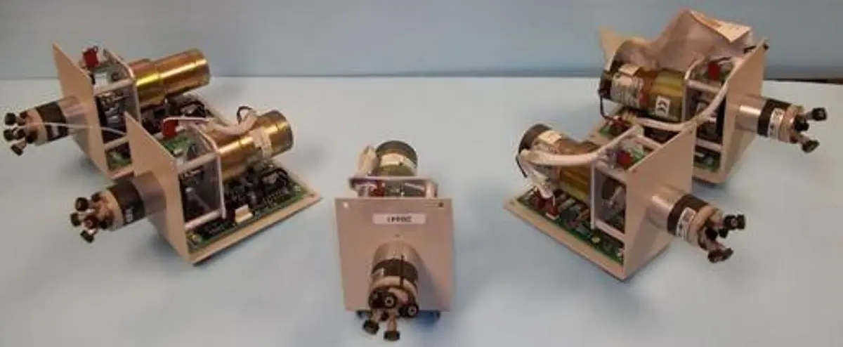 QTY. 4. LACHAT F I A PARTS 4 PORT VALVE ASSEMBLIES...