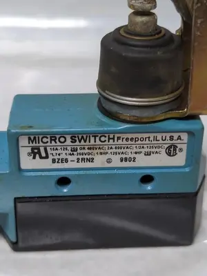 Used HONEYWELL BZE6-2RN2 Miscellaneous Equipment (Electrical & Power) | Surplus Asset Holdings #1199500